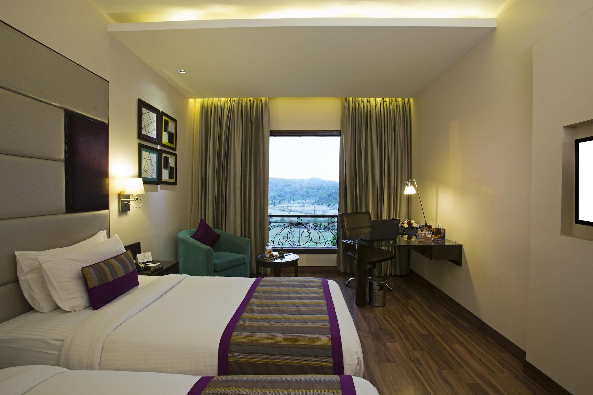 Golden Tulip Chandigarh, Panchkula Ngoại thất bức ảnh
