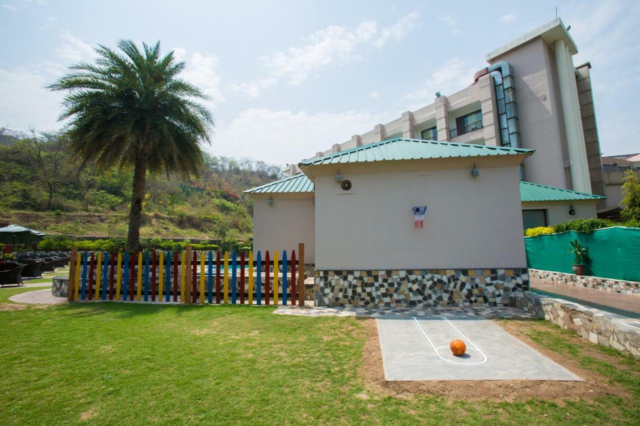 Golden Tulip Chandigarh, Panchkula Ngoại thất bức ảnh